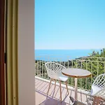 Astra * Skala (Kefalonia)